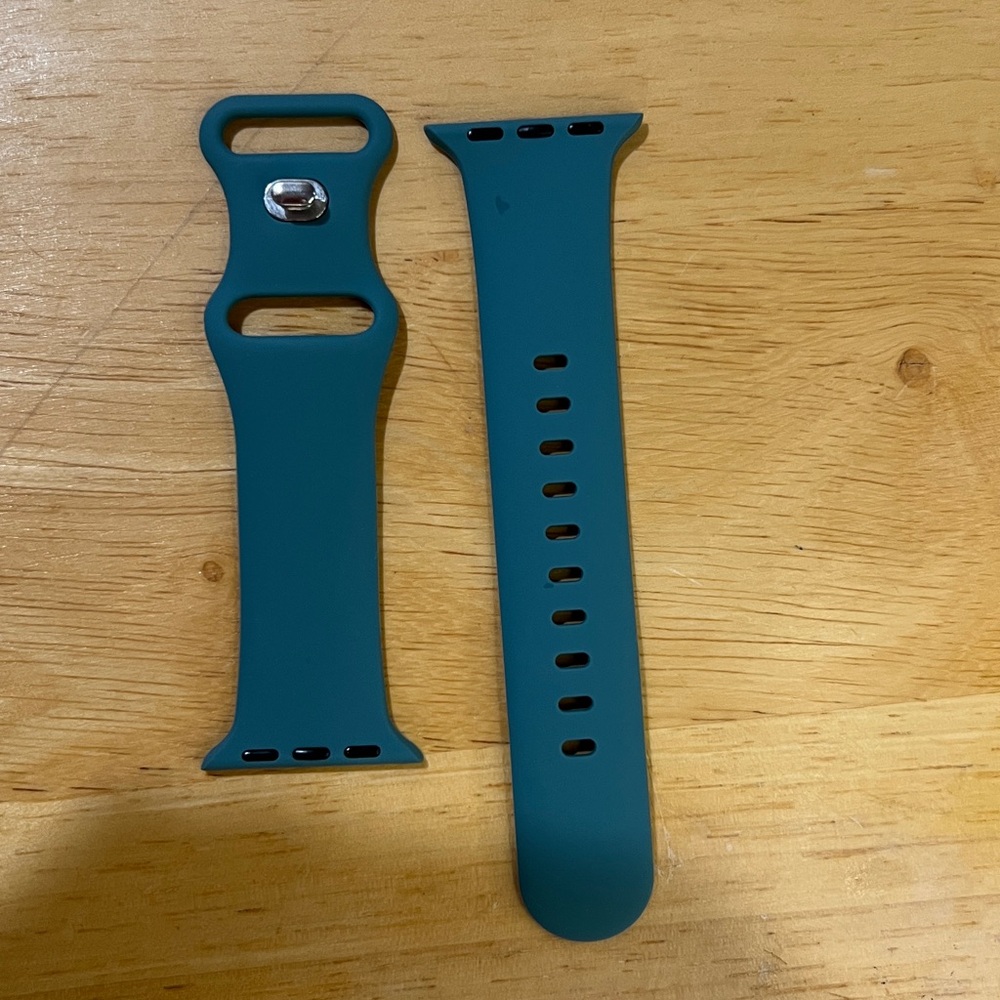 Apple Watch Silicone Sport Band: Green - Picture 8 of 10
